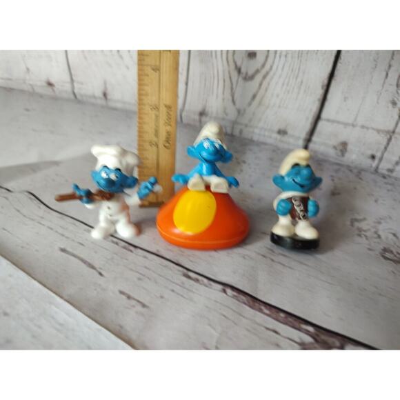 Lot Of 3 Vintage Smurfs Peyo 1982 1978 Chef Hot Coco Mushroom - Picture 5 of 8
